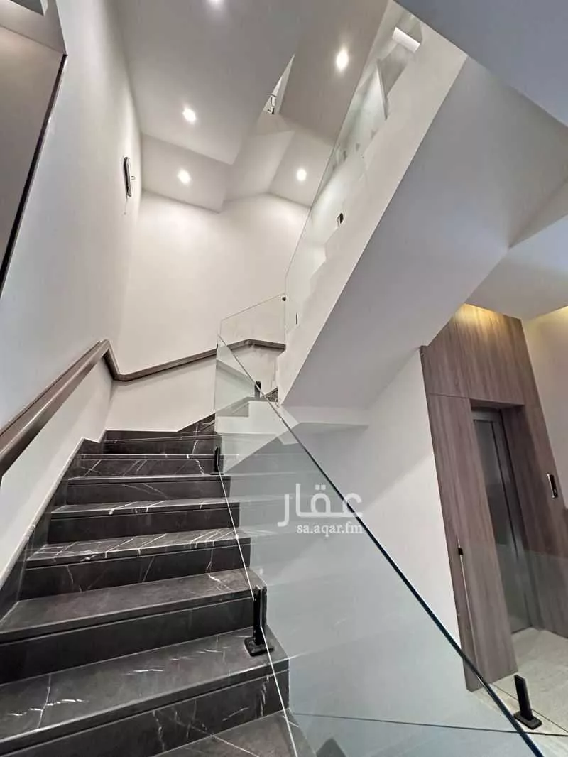 3 bedroom apartment in Al Qairawan 3