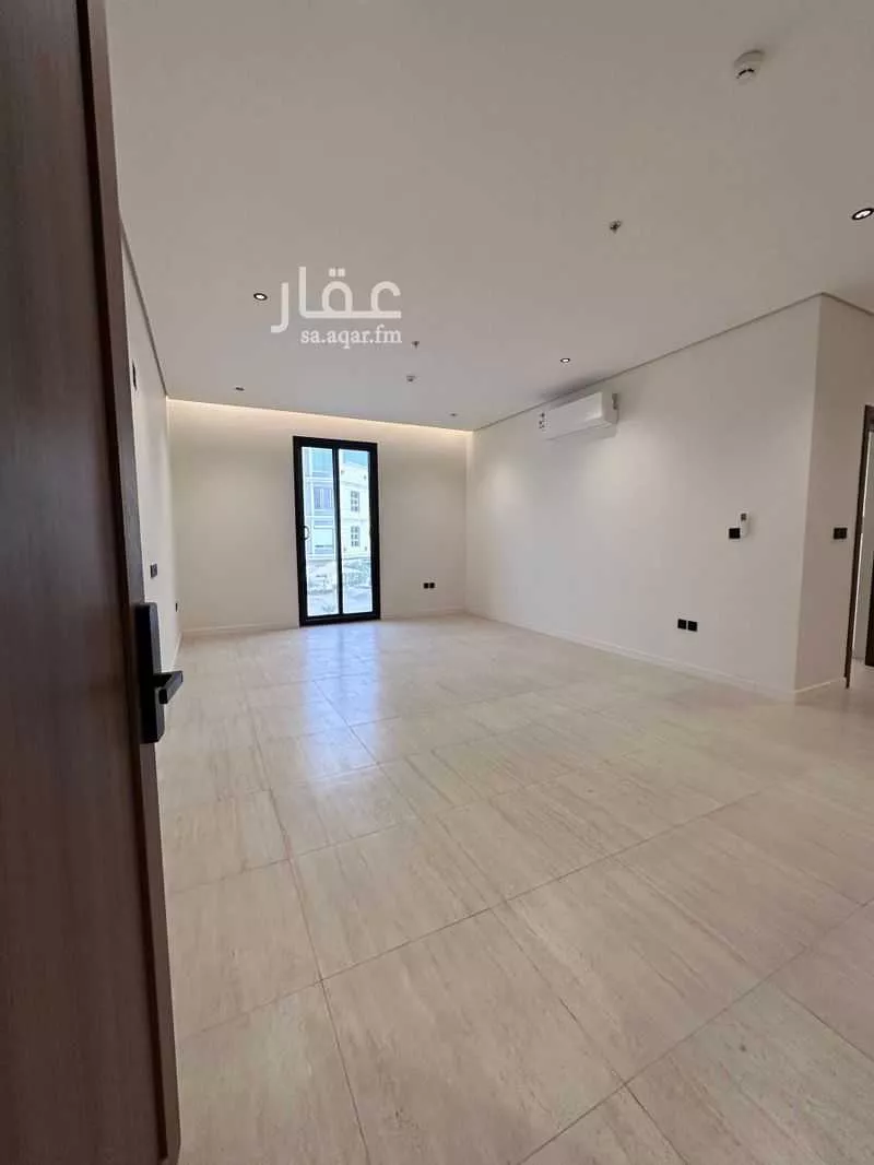 3 bedroom apartment in Al Qairawan 5