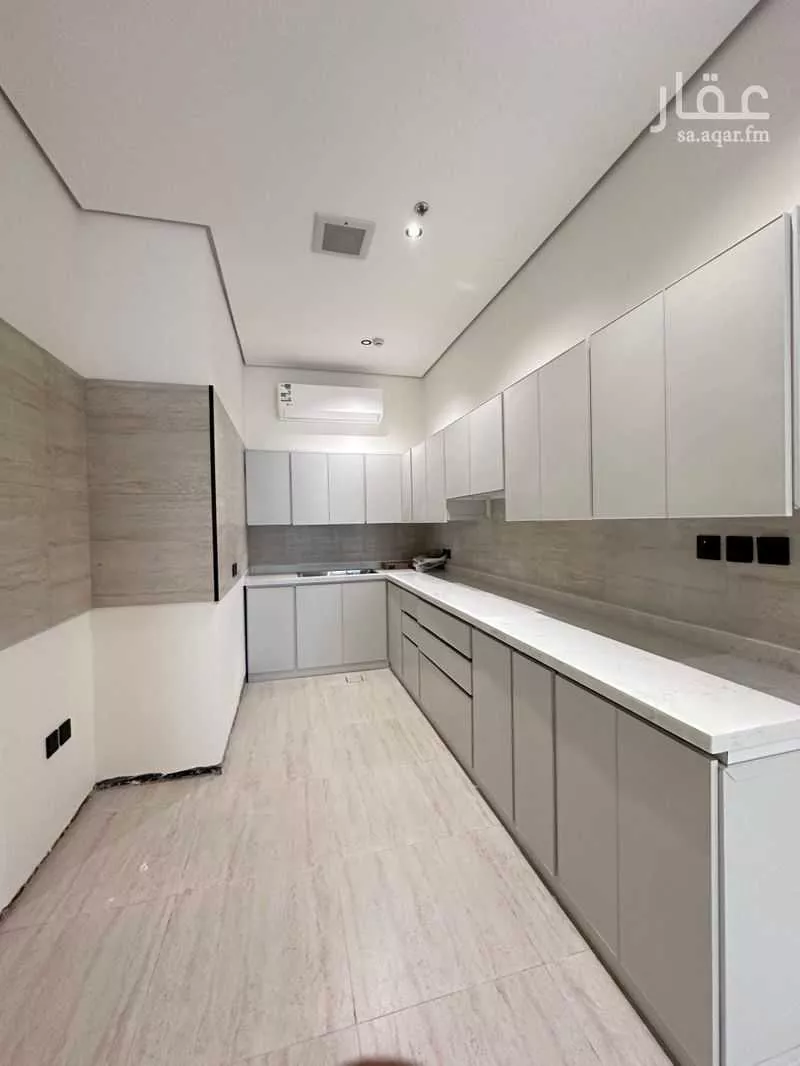 3 bedroom apartment in Al Qairawan 8