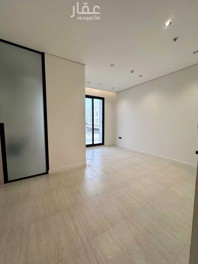 3 bedroom apartment in Al Qairawan 9