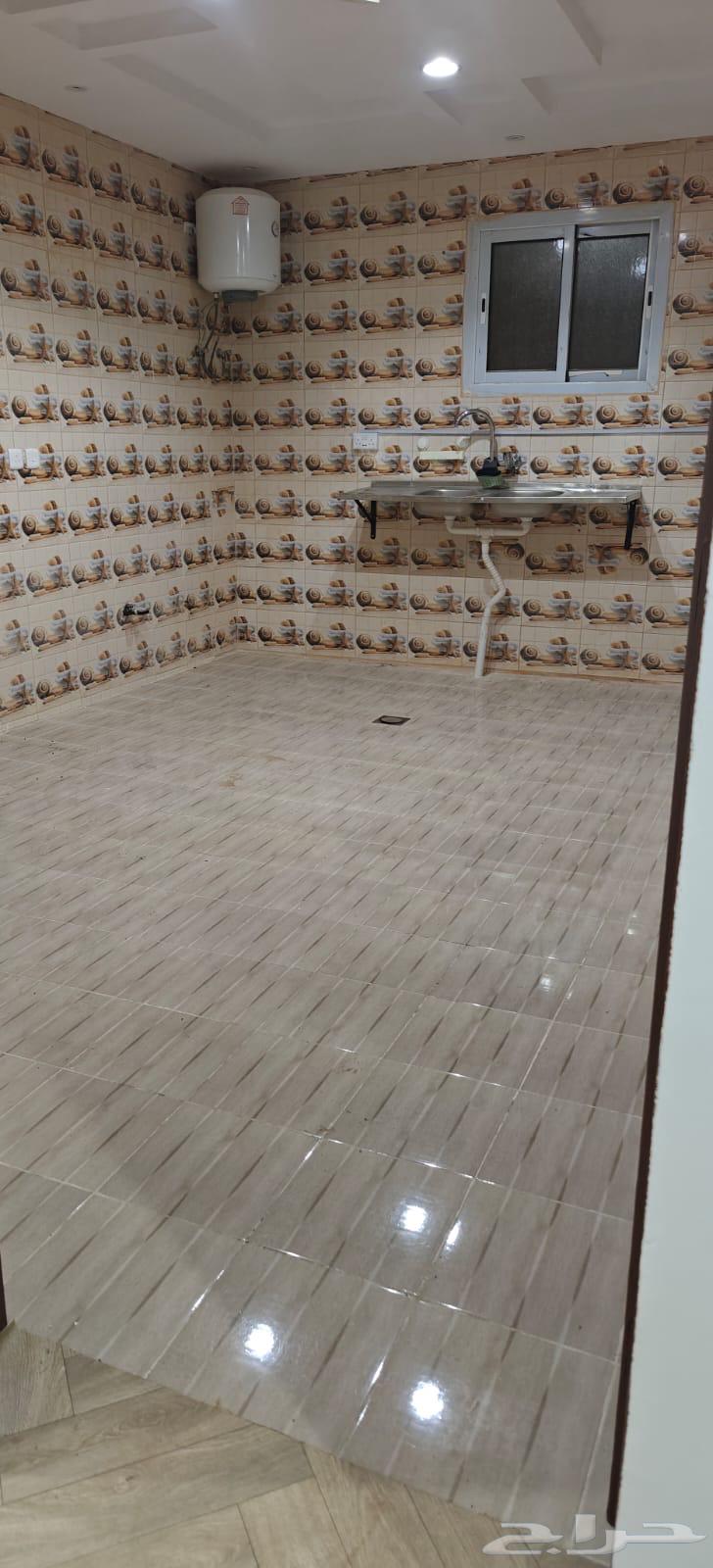 4 bedroom apartment in Dhahrat Laban 4