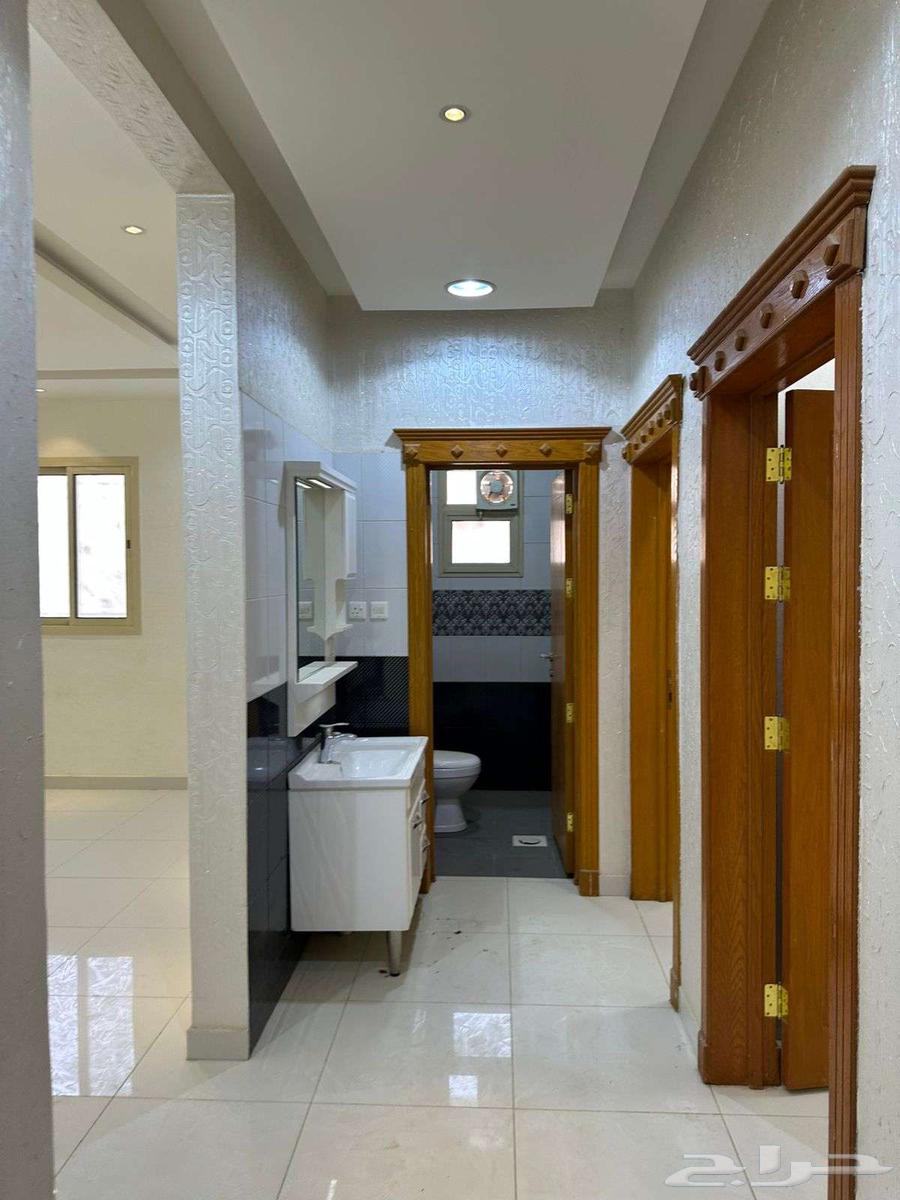 5 bedroom apartment in Dhahrat Laban 2