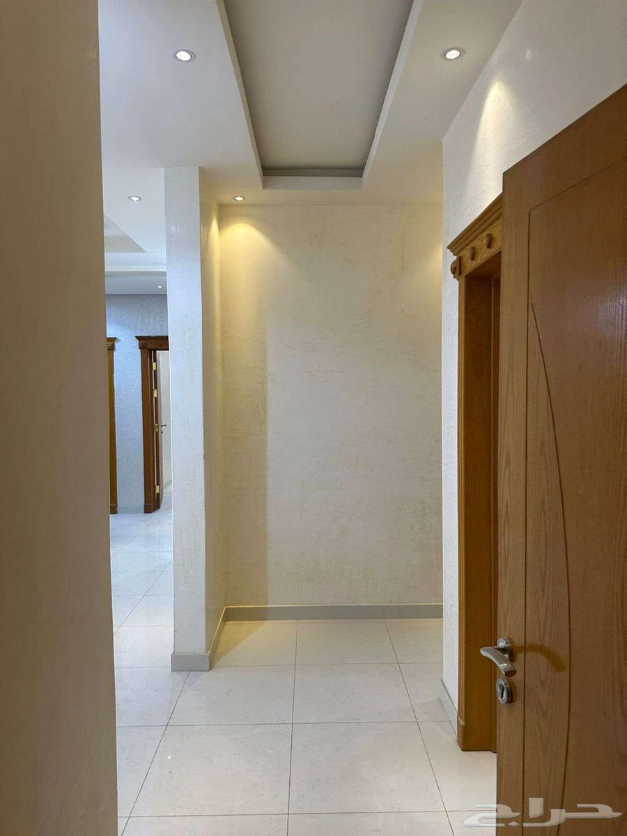 5 bedroom apartment in Dhahrat Laban 5