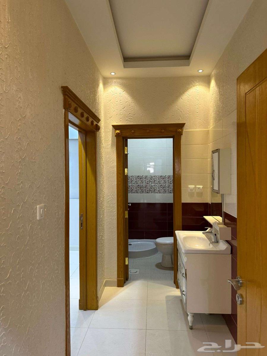 5 bedroom apartment in Dhahrat Laban 9