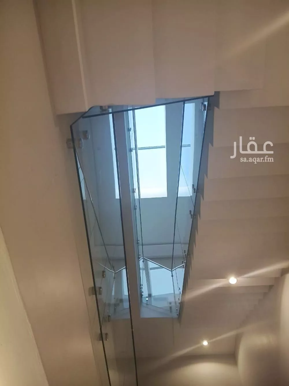 7 bedroom villa in Al Bahr 15