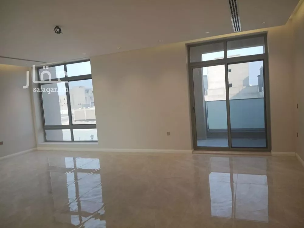 7 bedroom villa in Al Bahr 16