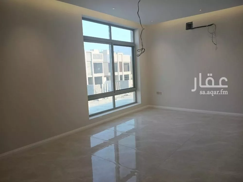 7 bedroom villa in Al Bahr 19