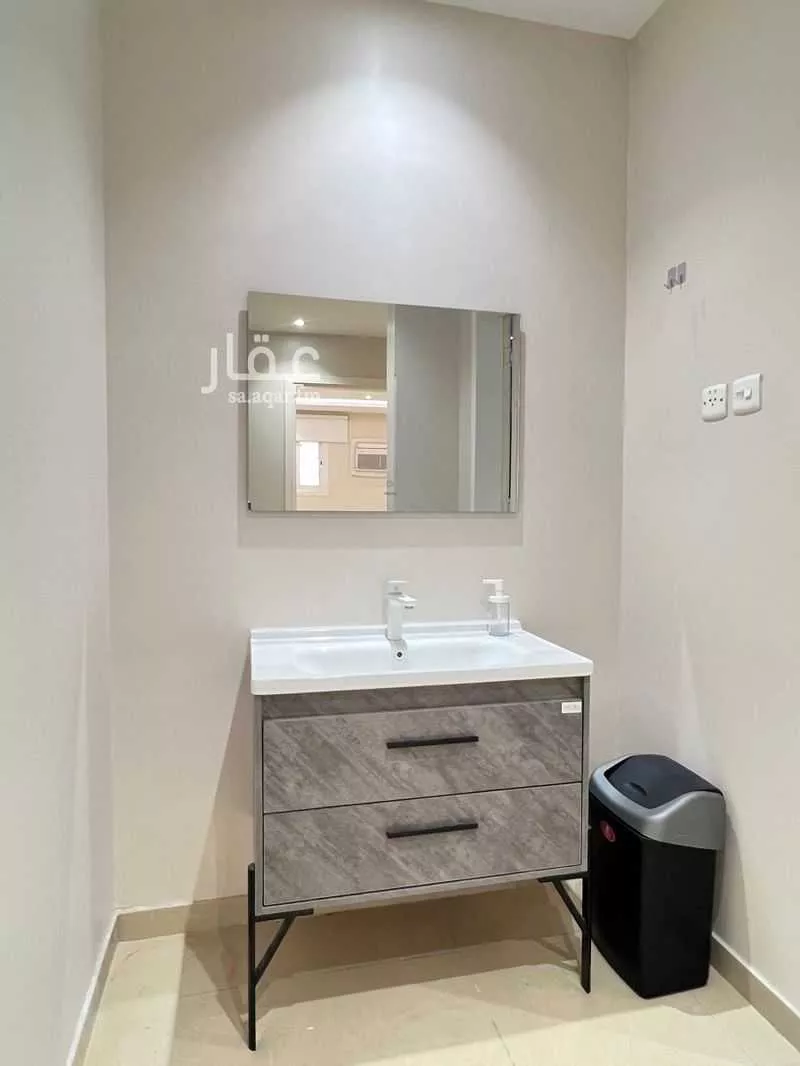 3 bedroom apartment in Al Izdihar 8