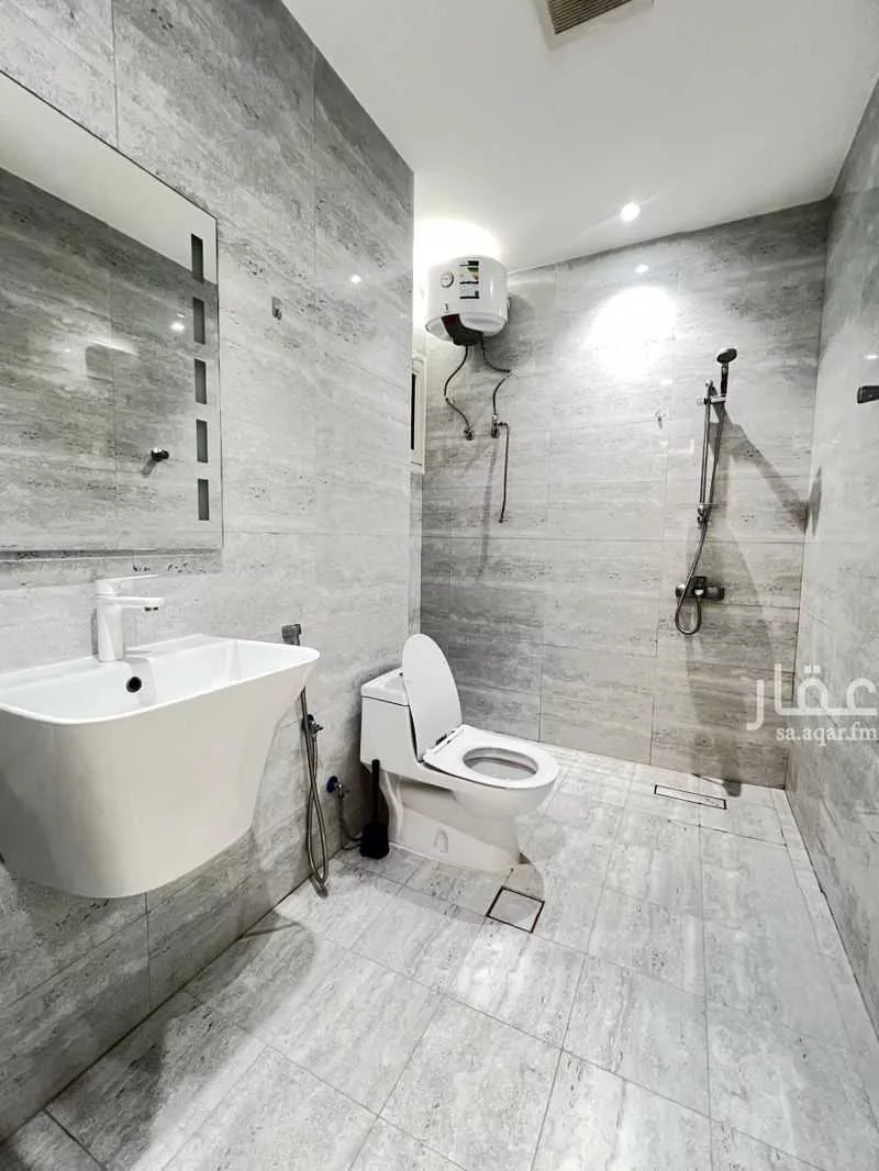 3 bedroom apartment in Al Izdihar 10