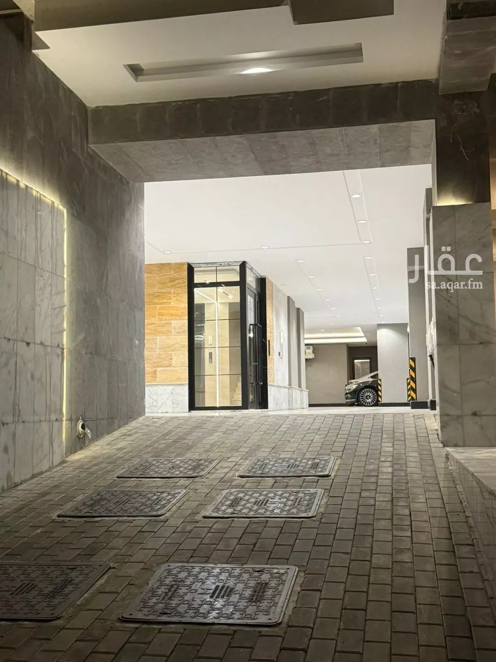 2 bedroom apartment in Al Salamah 9