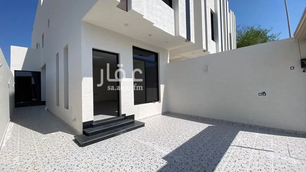 3 bedroom villa in Al Aqiq, Eastern Province 9