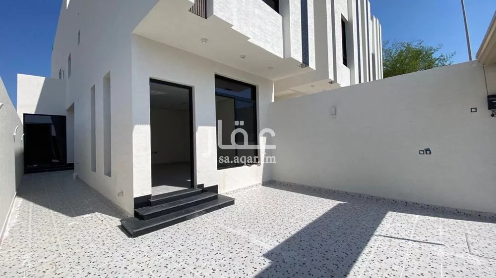 3 bedroom villa in Al Aqiq, Eastern Province 2