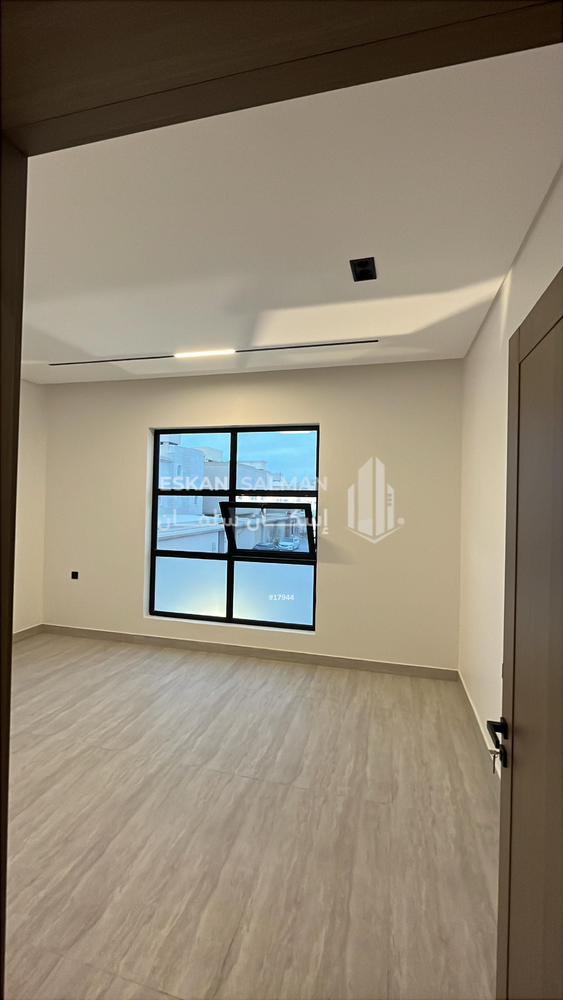 8 bedroom villa in Al Zahrah, Riyadh 5