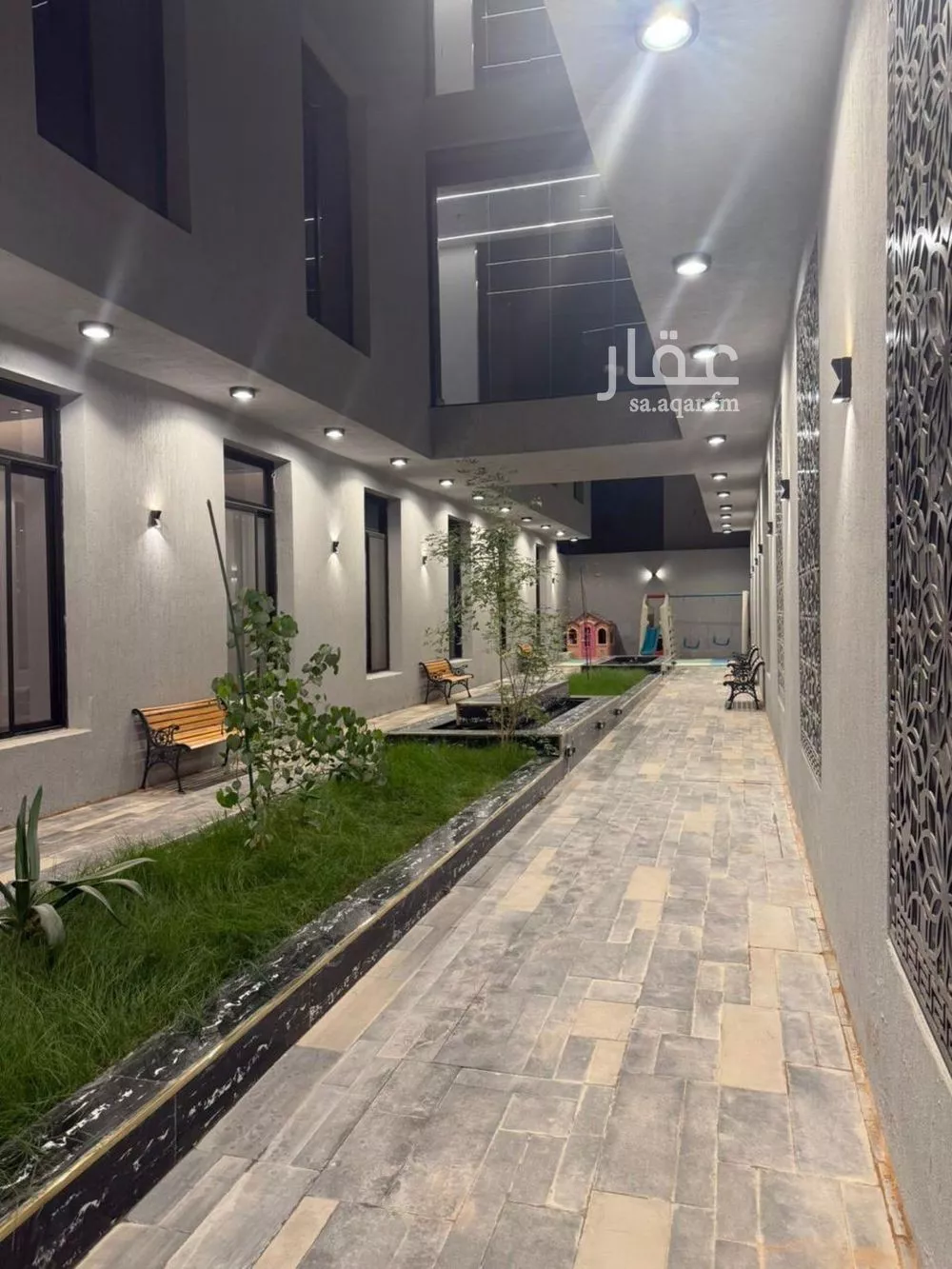 3 bedroom apartment in Al Yarmouk 7