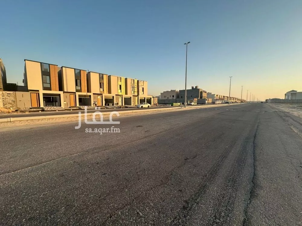 فيلا 7 غرف في اللؤلؤ 11