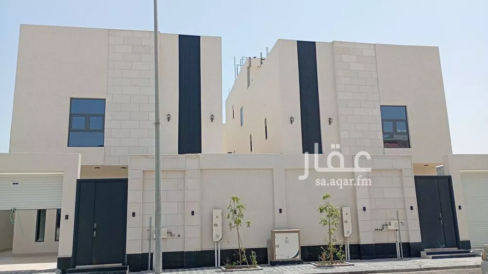 6 bedroom villa in As Sawari 3