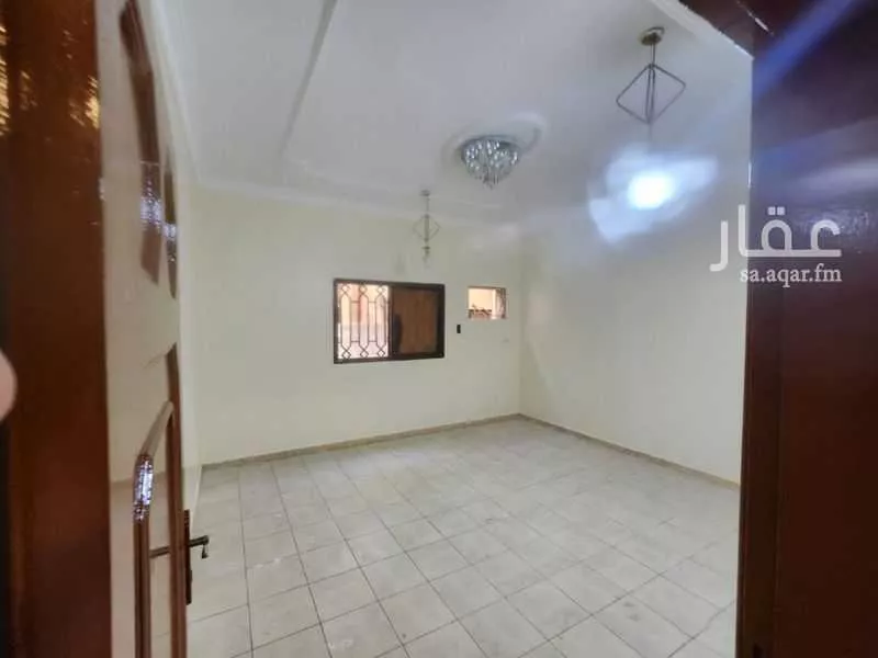3 bedroom apartment in Al Rabwa 2