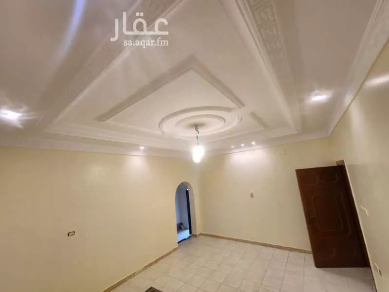 3 bedroom apartment in Al Rabwa 7