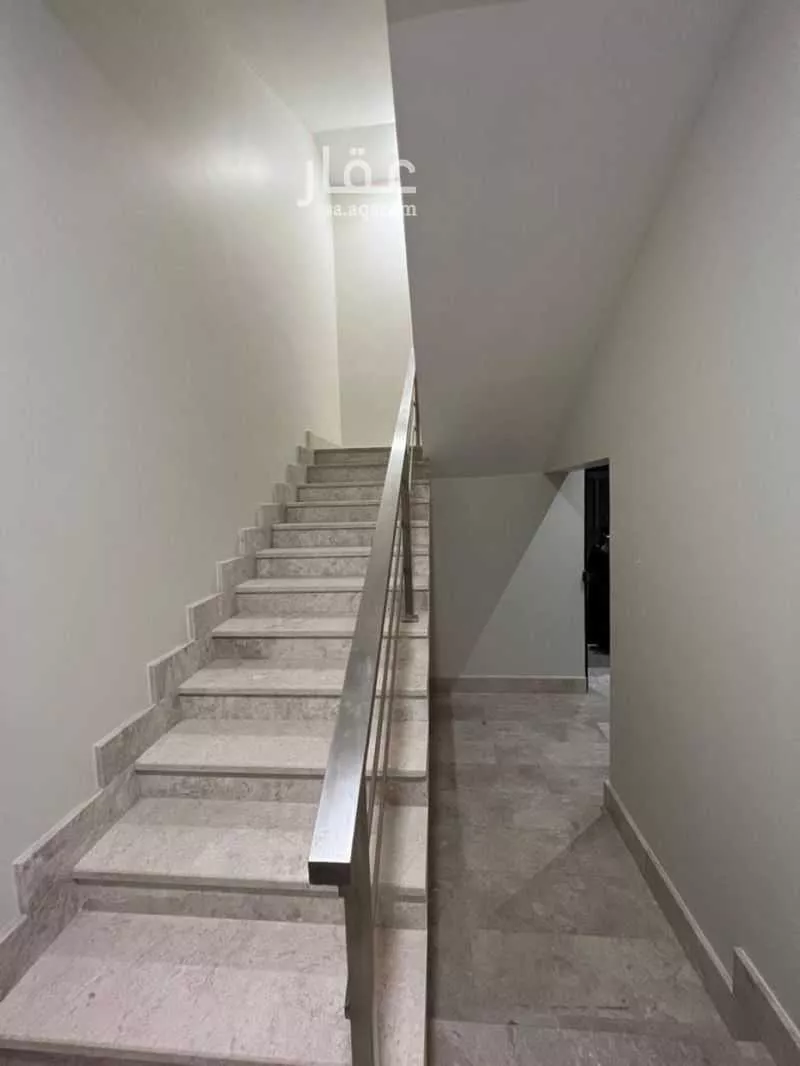 3 bedroom floor in Al Yasmin 3