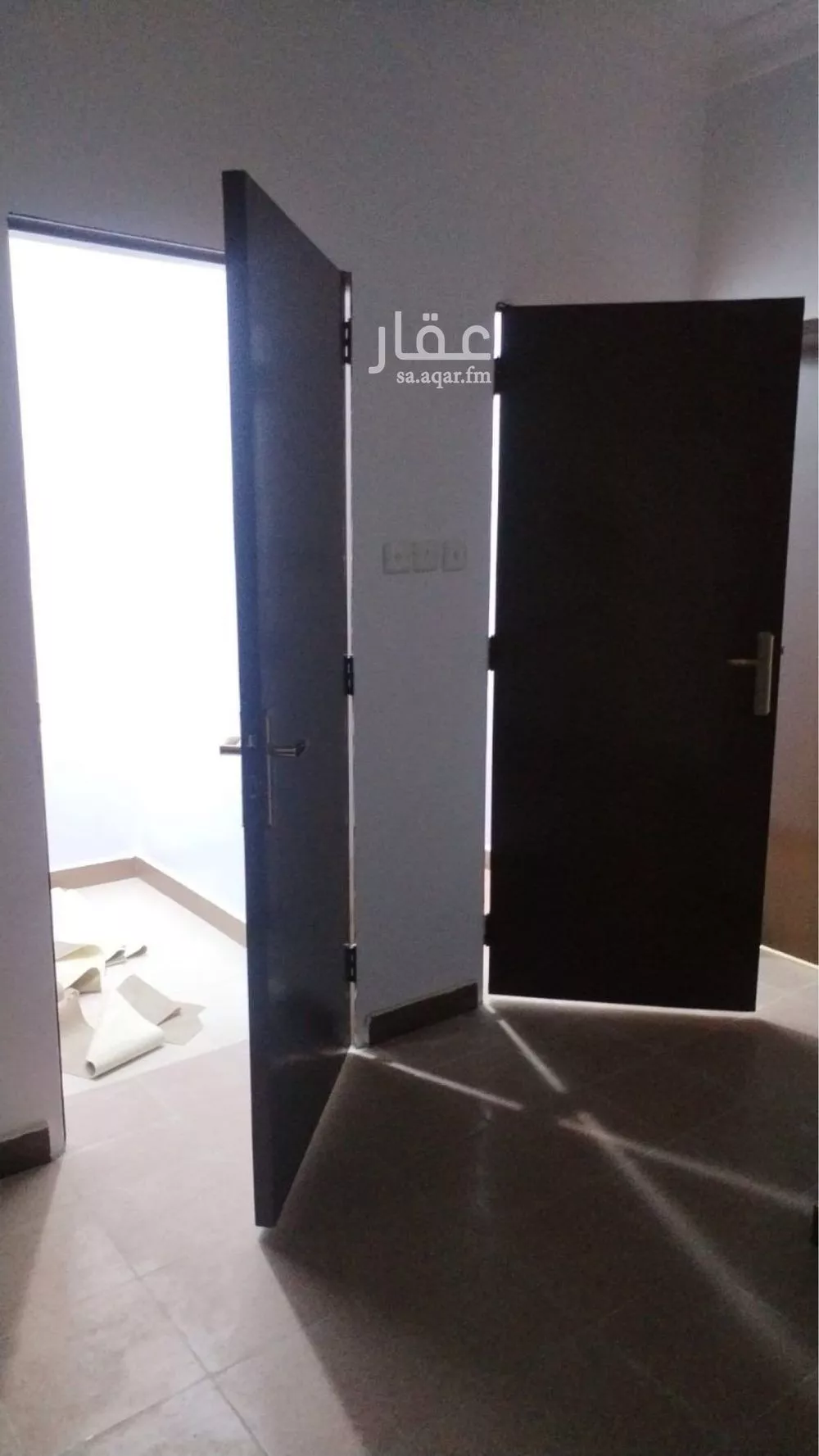 4 bedroom floor in Dhahrat Laban 2