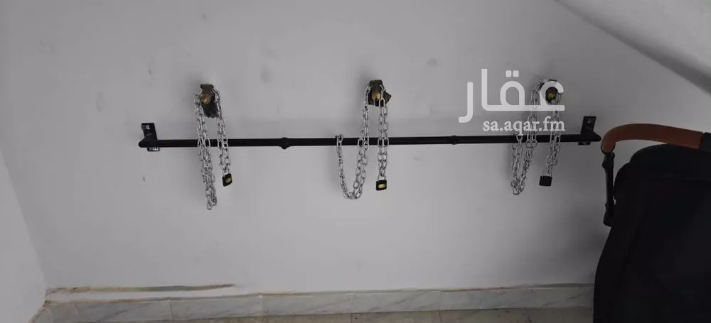 4 bedroom floor in Dhahrat Laban 10