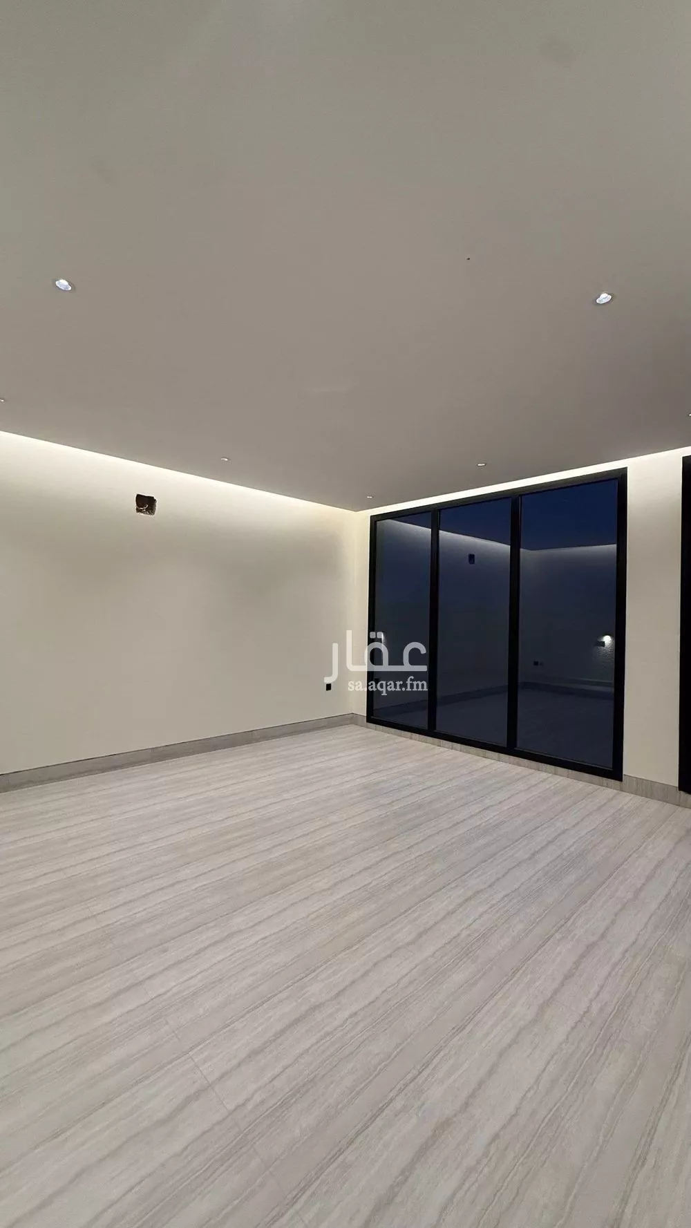 5 bedroom villa in Al Narjis 2