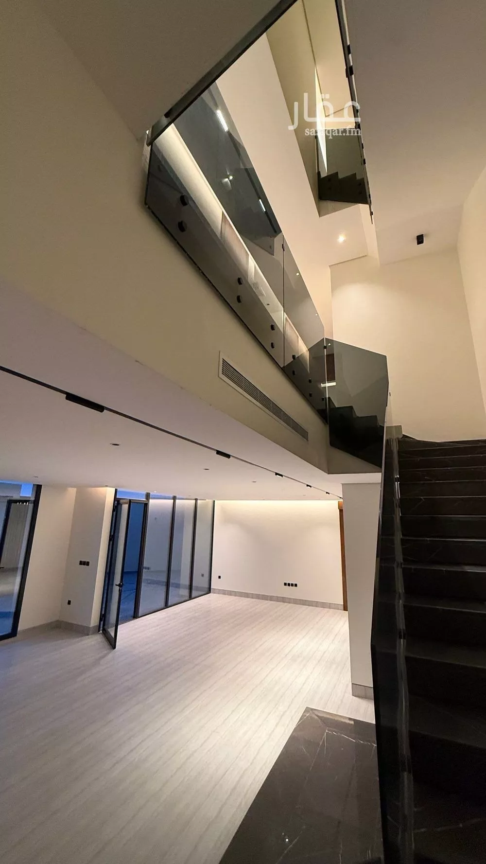 5 bedroom villa in Al Narjis 6