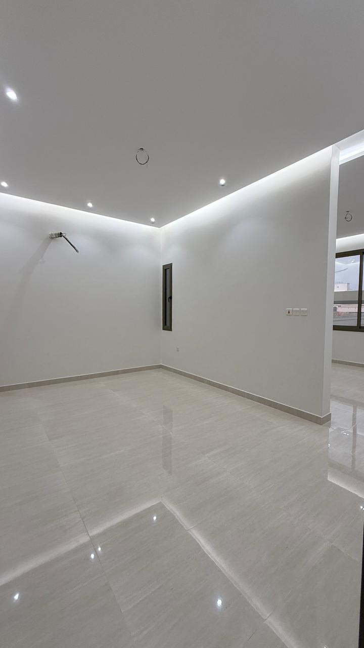 4 bedroom villa in Al Wafa 8