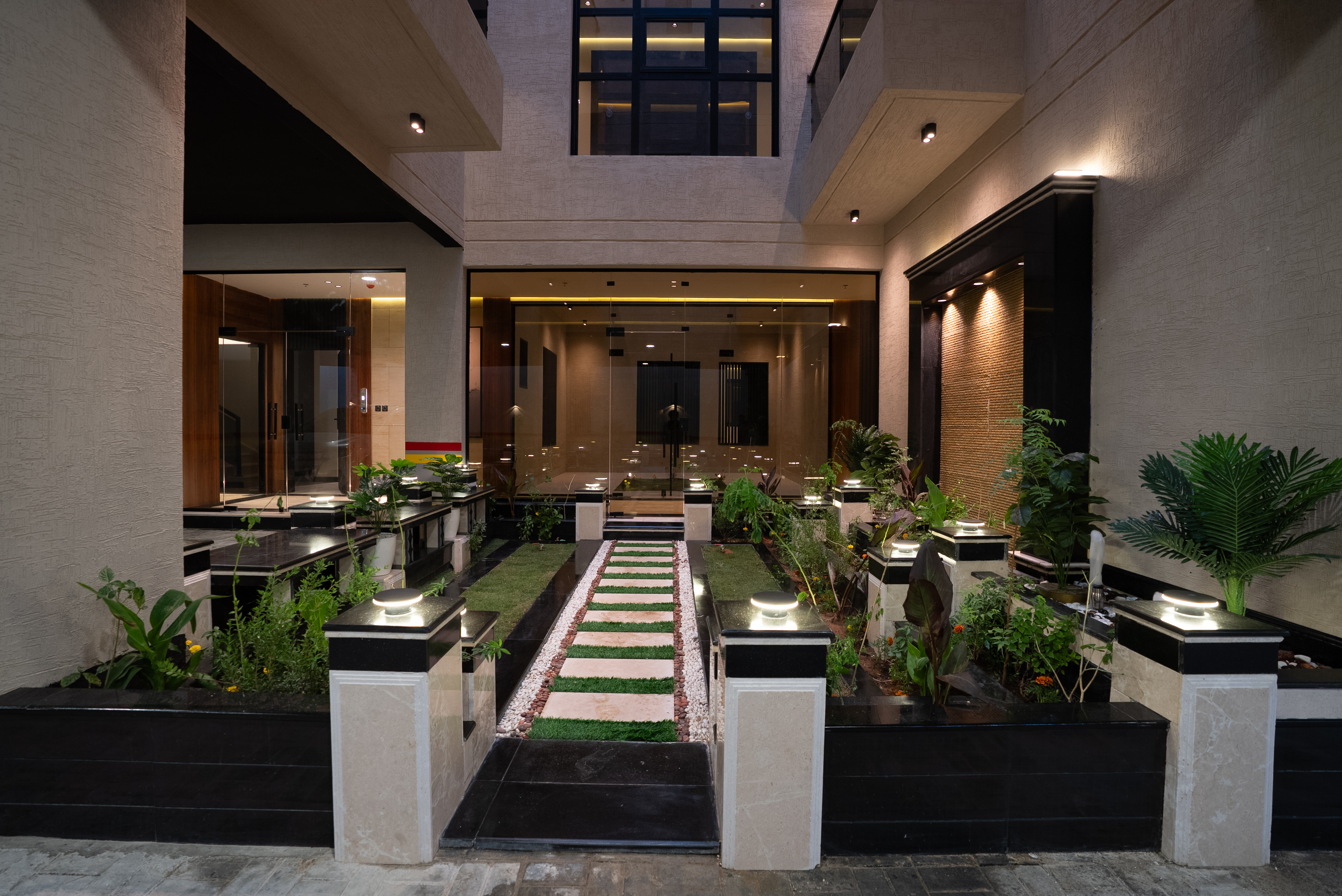 apartment in Dhahrat Laban 7