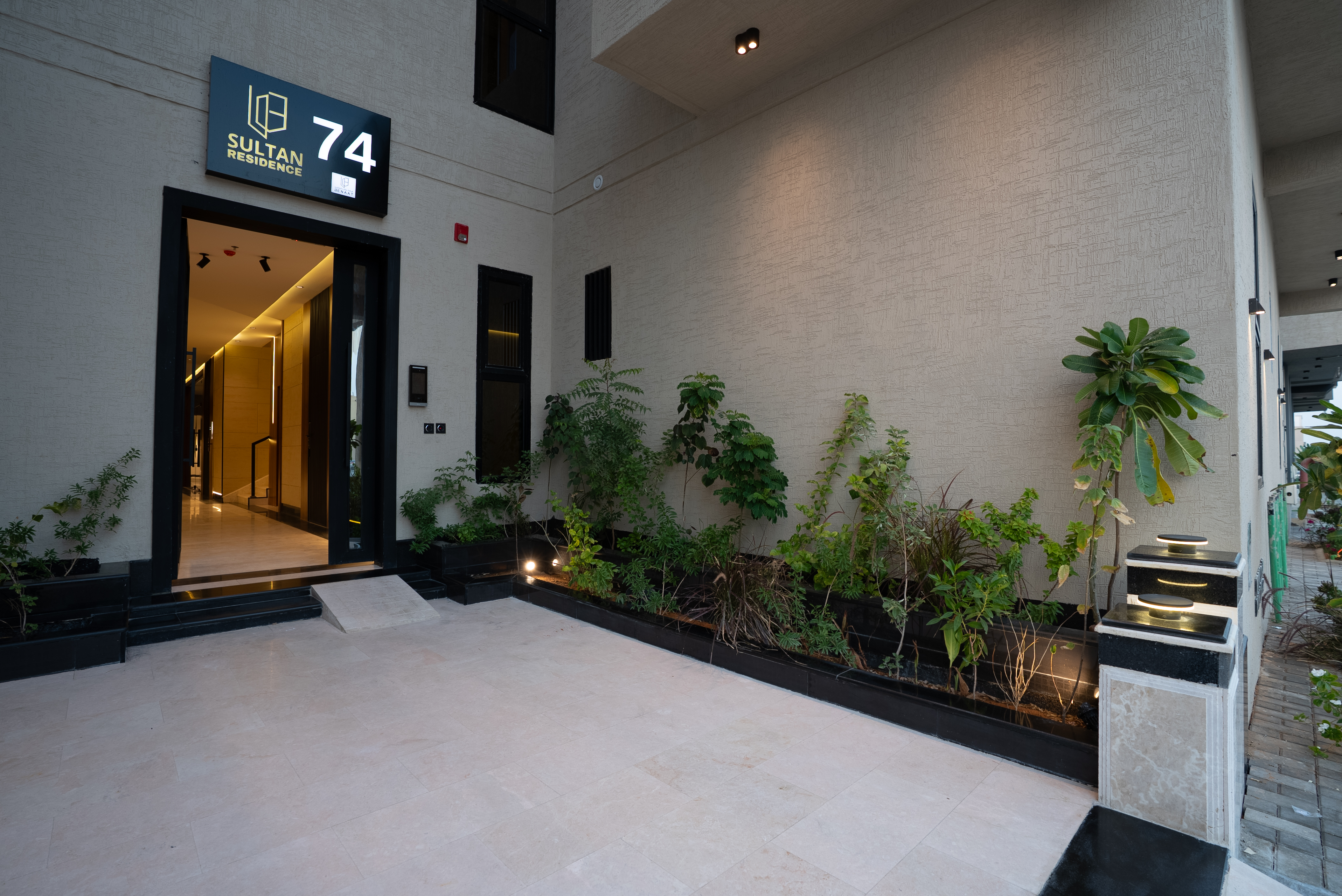 apartment in Dhahrat Laban 10