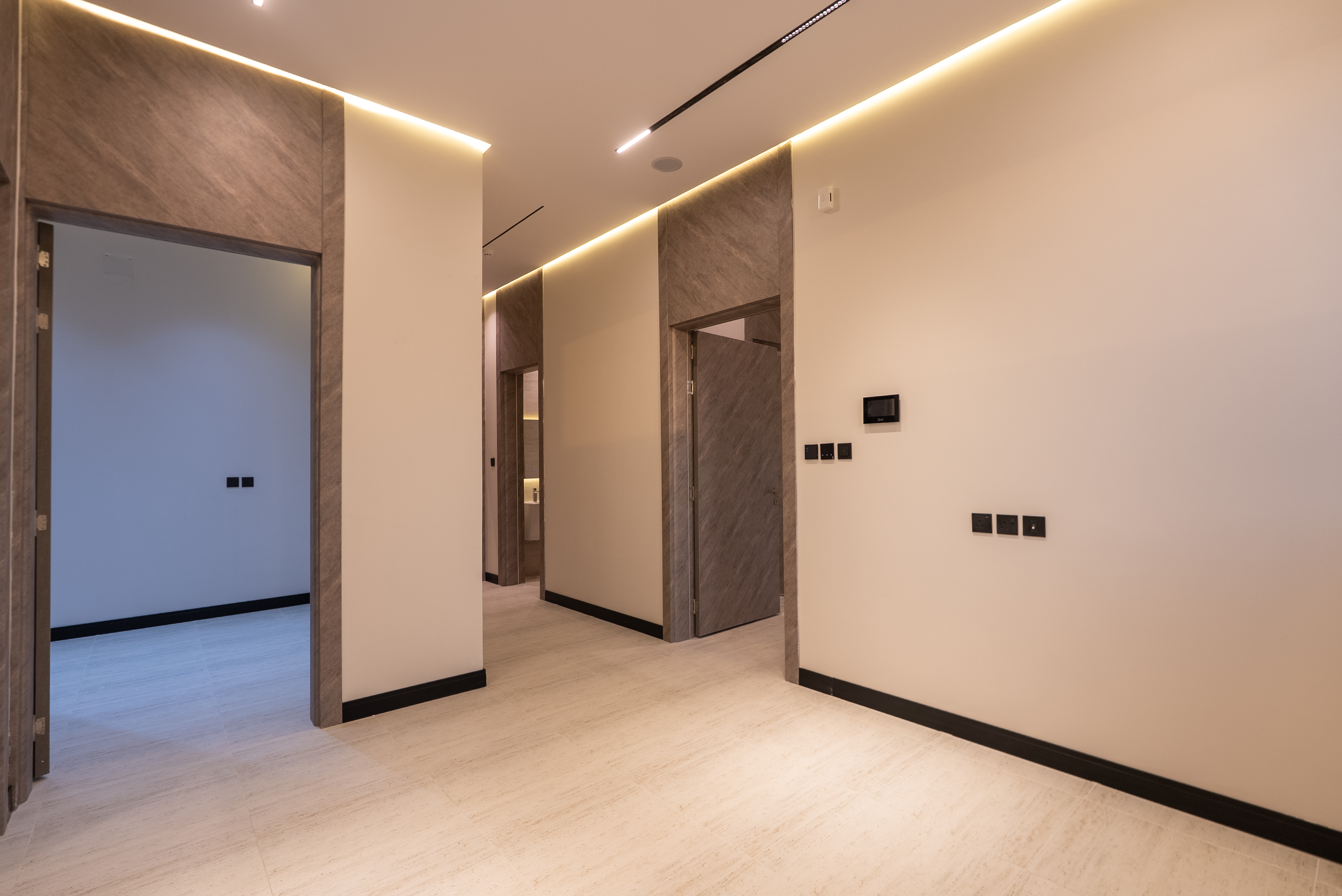3 bedroom apartment in Dhahrat Laban 13