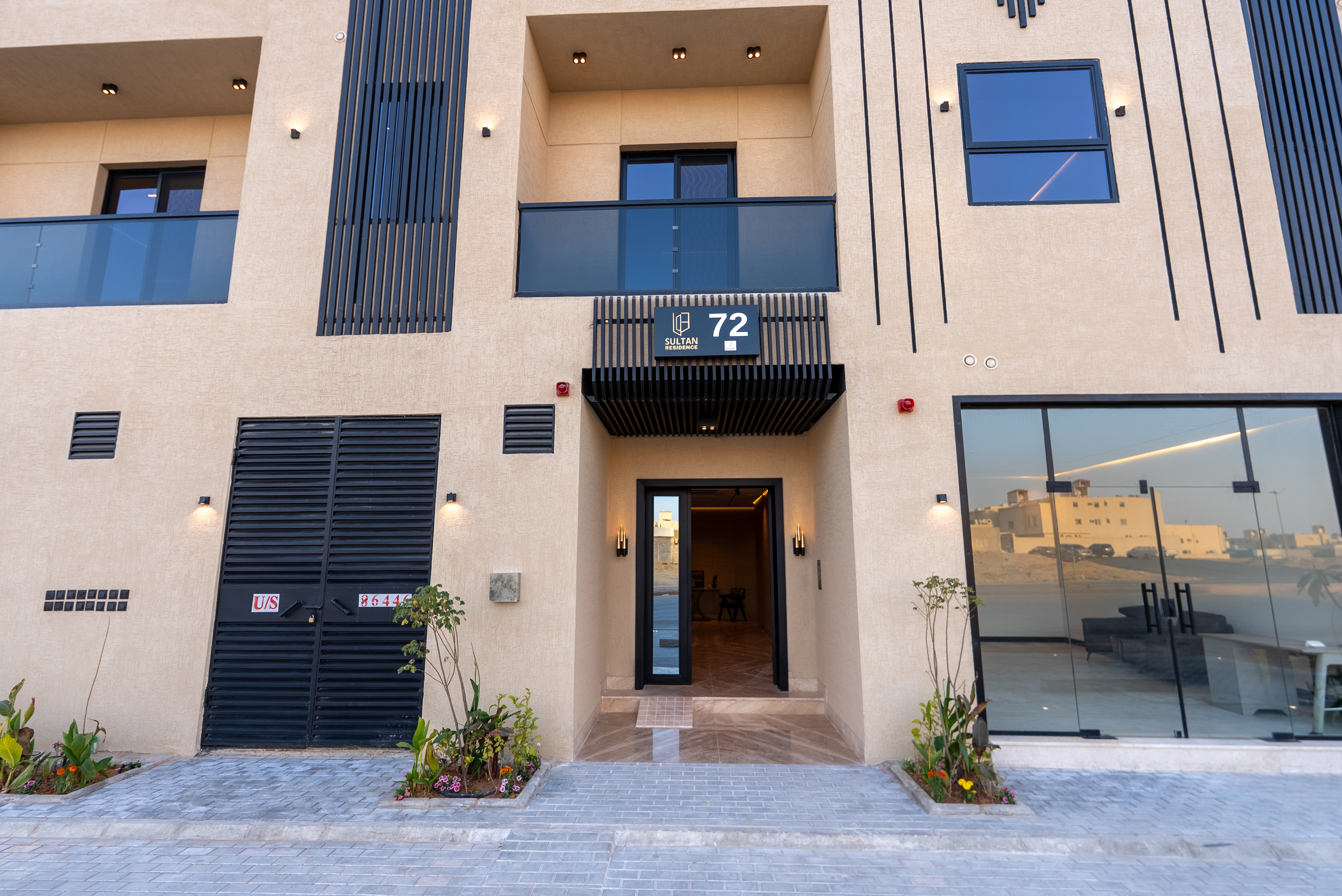 3 bedroom apartment in Dhahrat Laban 8