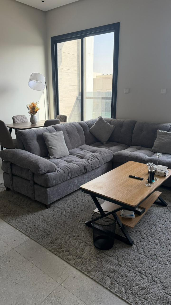 3 bedroom apartment in Al Aridh 7