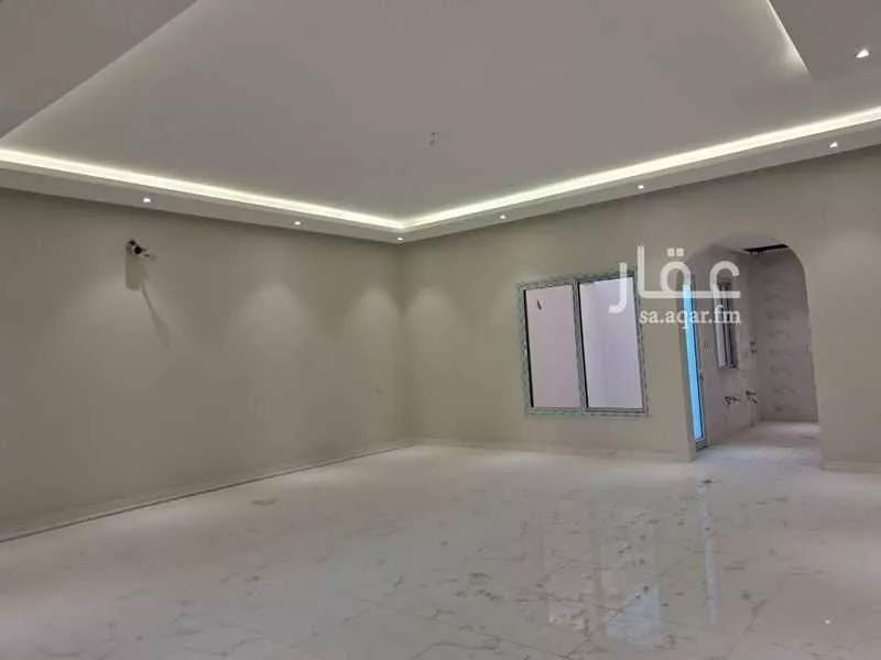 فيلا 6 غرف في الشراع 13