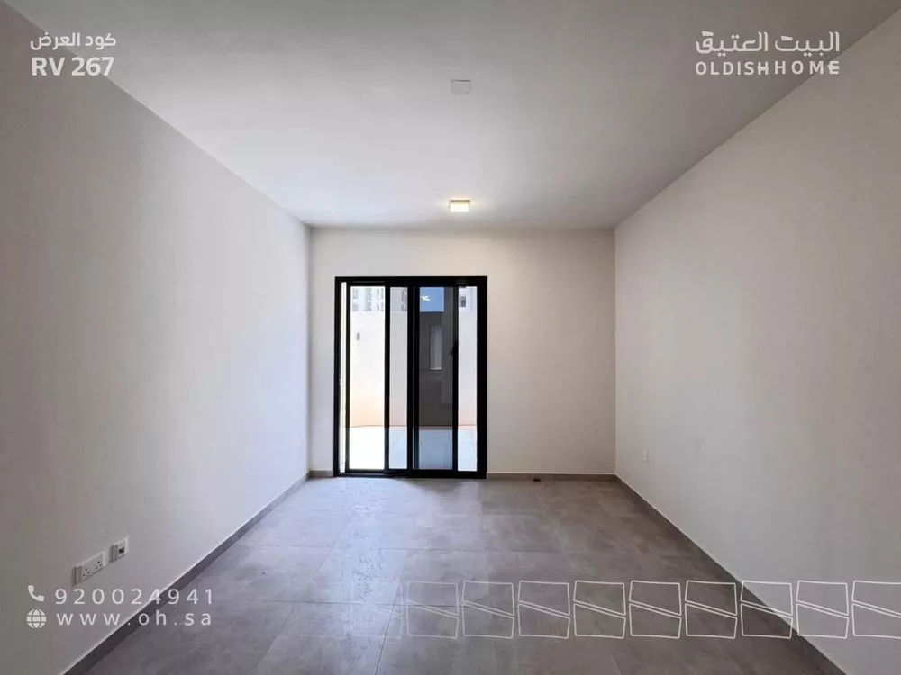 5 bedroom villa in Al Narjis 8