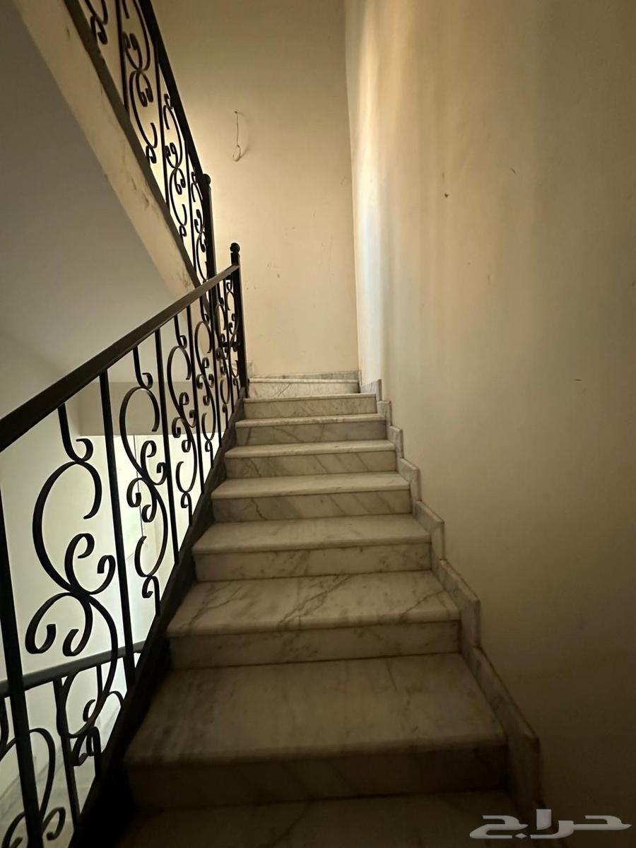 14 bedroom villa in Al Narjis 37