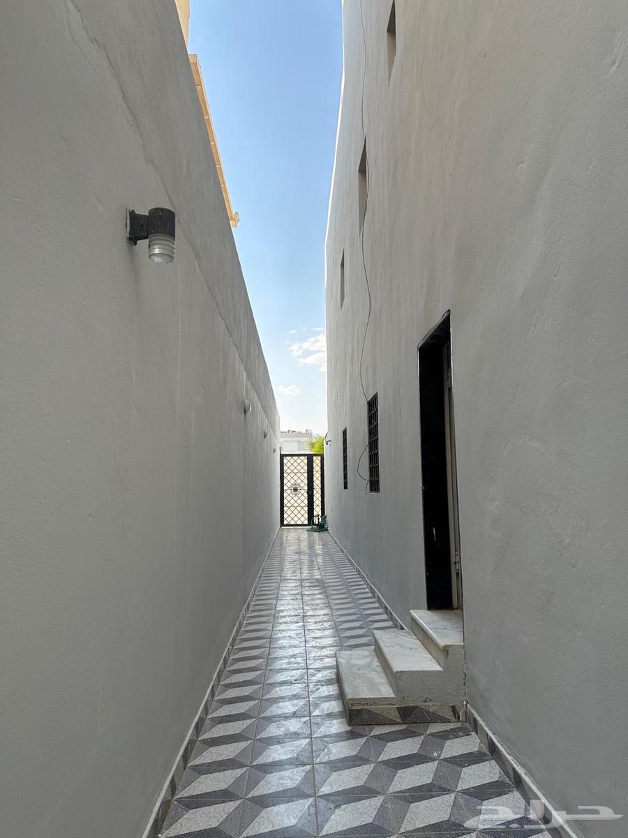 14 bedroom villa in Al Narjis 40