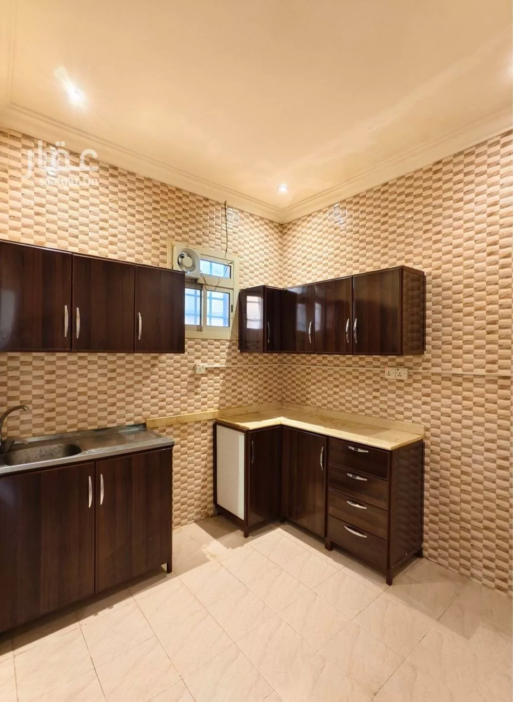 2 bedroom apartment in Al Malqa 4