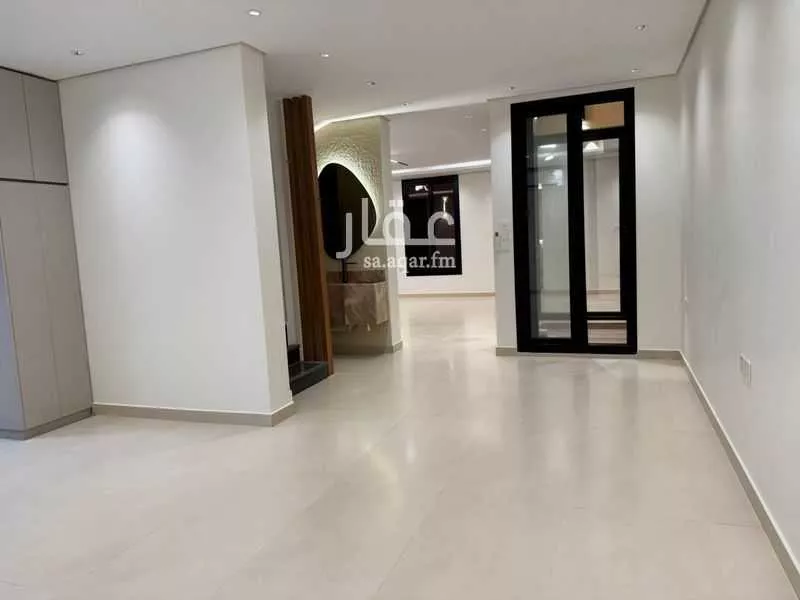 7 bedroom villa in Al Hamra 9