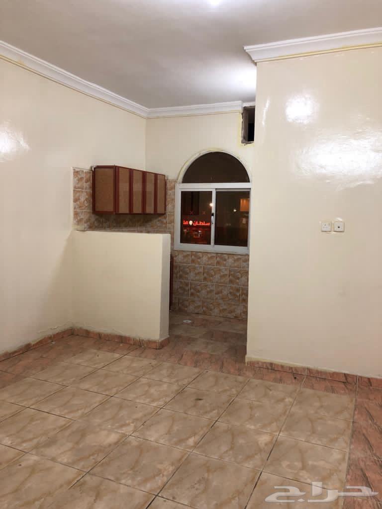 1 bedroom apartment in Al Hamdaniyah 3