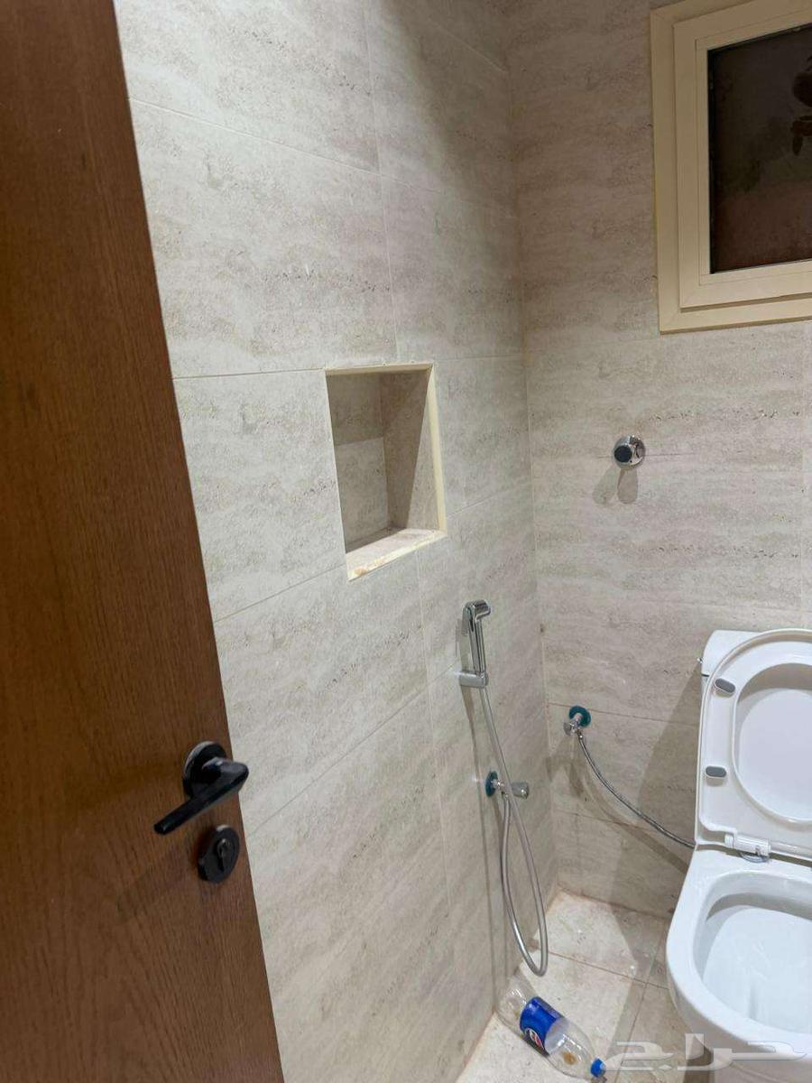 4 bedroom apartment in Al Falah 31