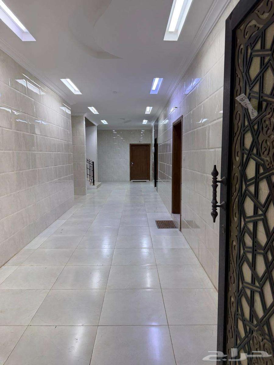 4 bedroom apartment in Al Falah 38