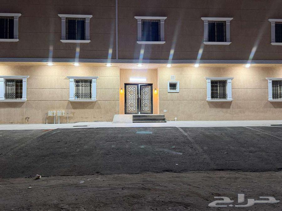 4 bedroom apartment in Al Falah 41