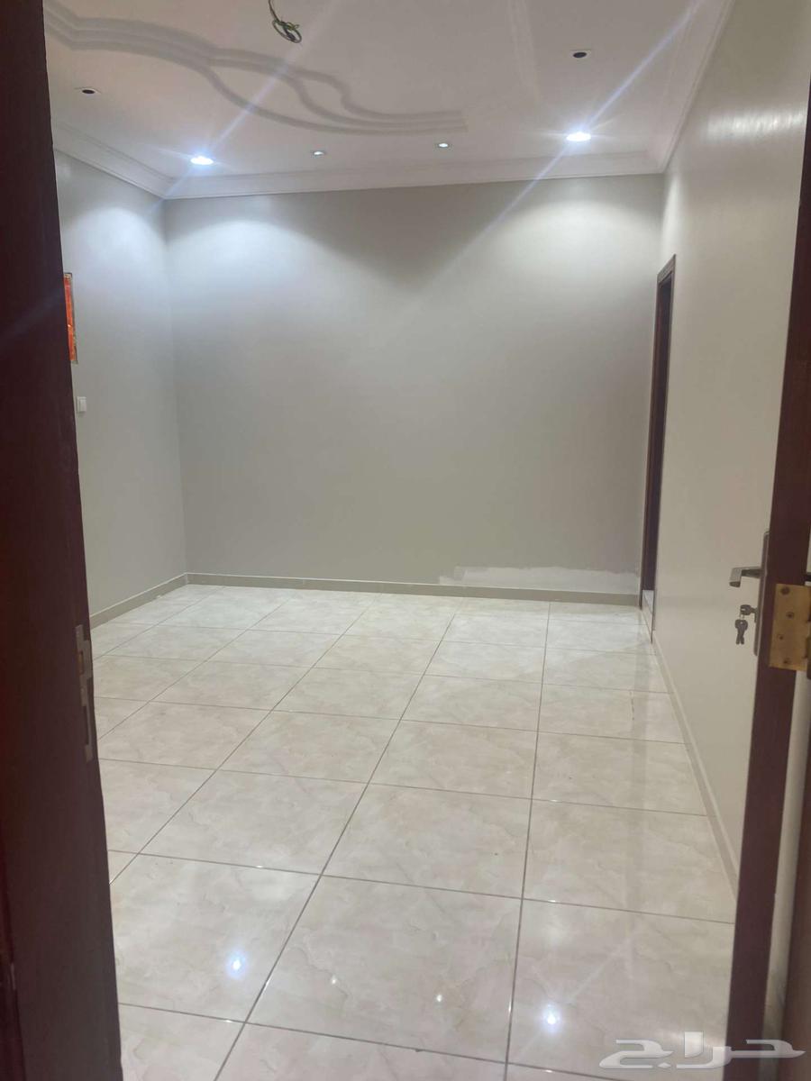 4 bedroom apartment in Al Falah 44