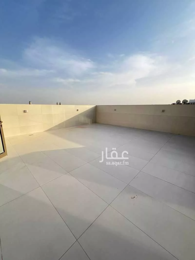 فيلا 6 غرف في الربوة 11
