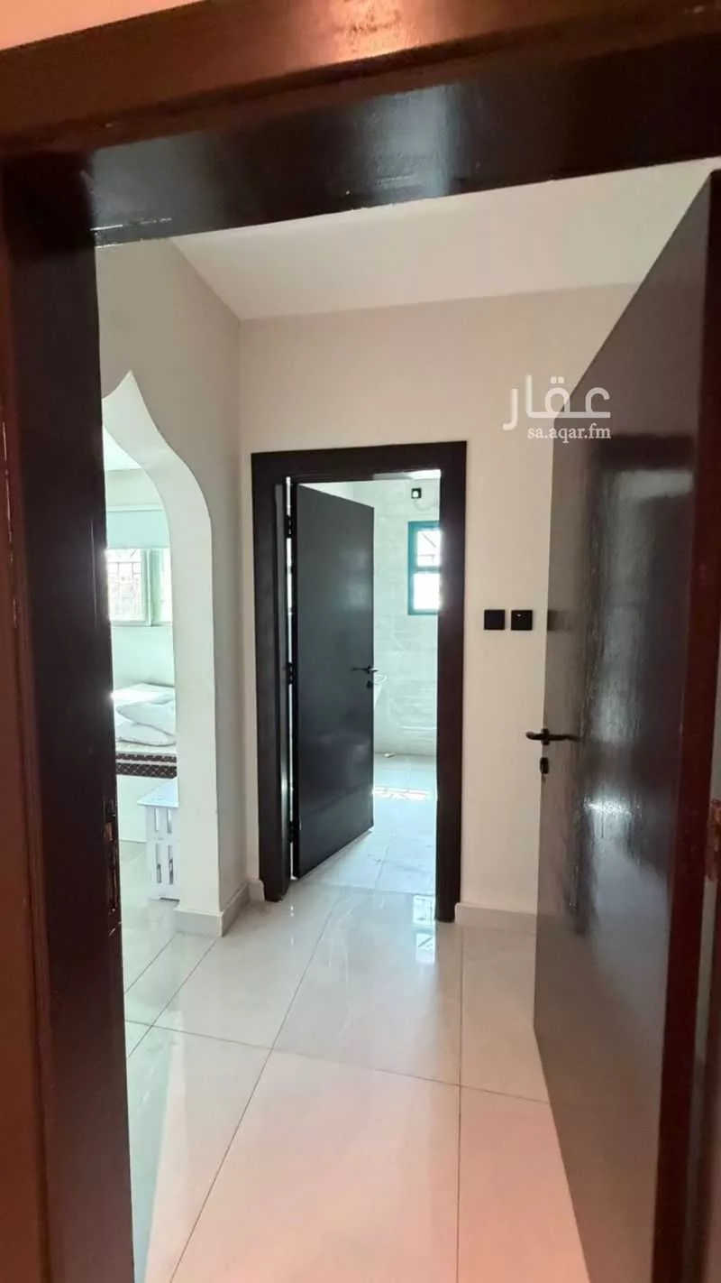 3 bedroom apartment in Al Rabwa 4