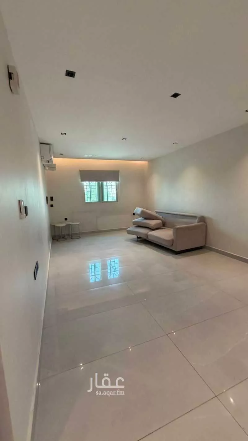 3 bedroom apartment in Al Rabwa 8