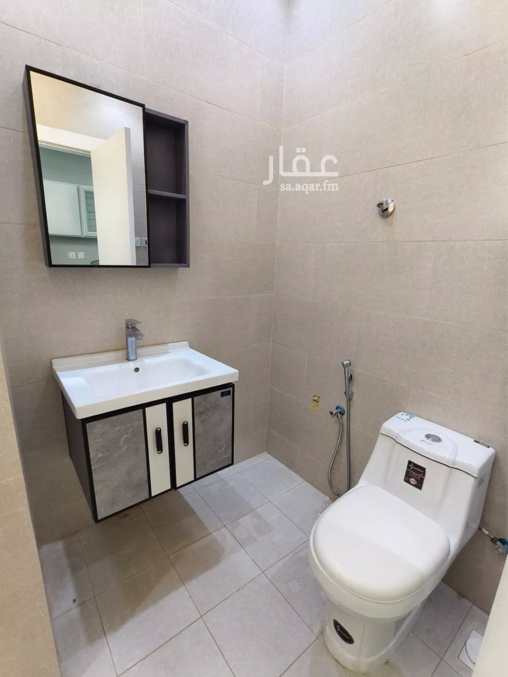 1 bedroom apartment in Al Malqa 4