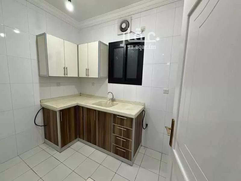 620 sqm building in Al Nakheel 8