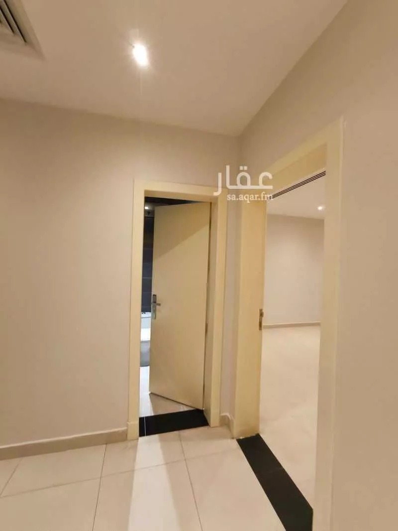 4 bedroom apartment in Ash Shulah, Eastern Province 11